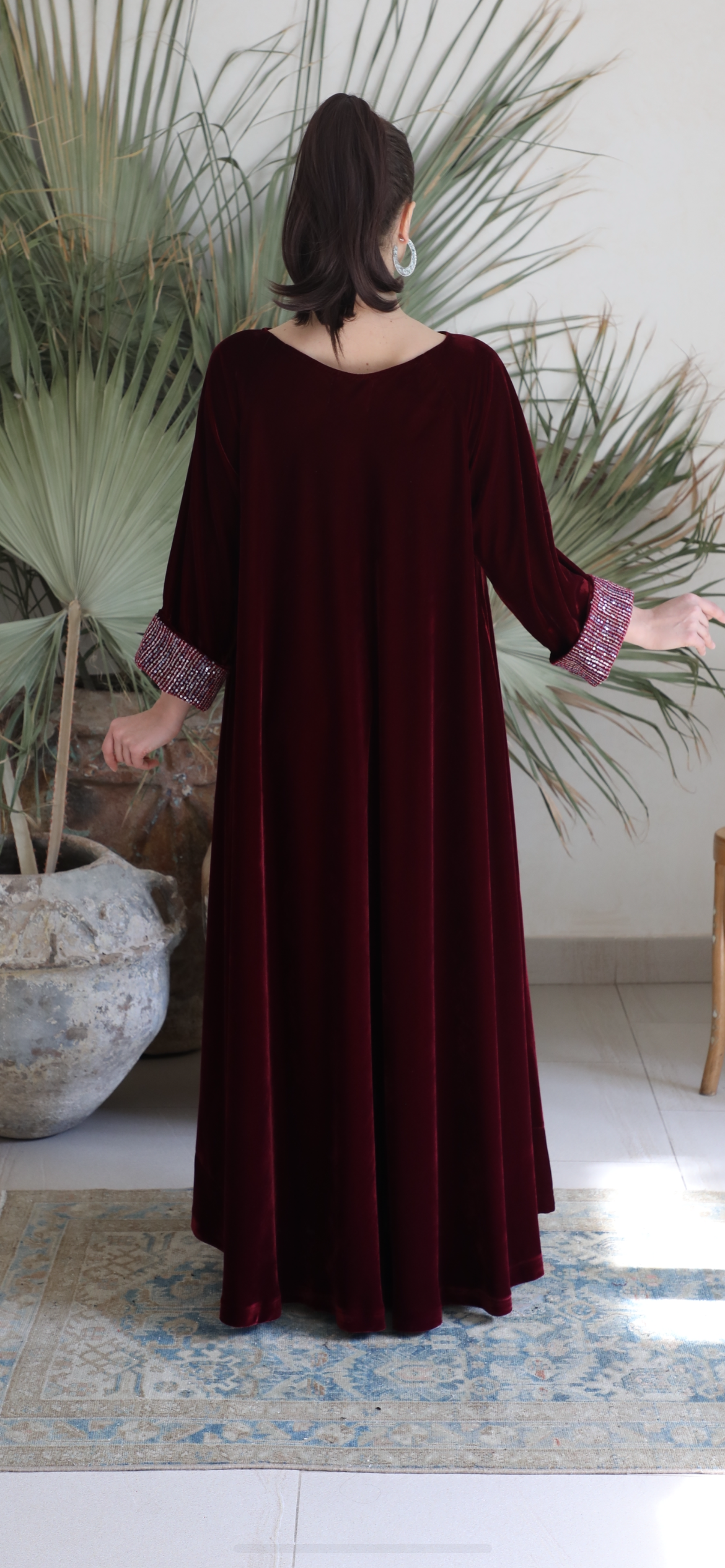 Maroon with Giltter Sleave