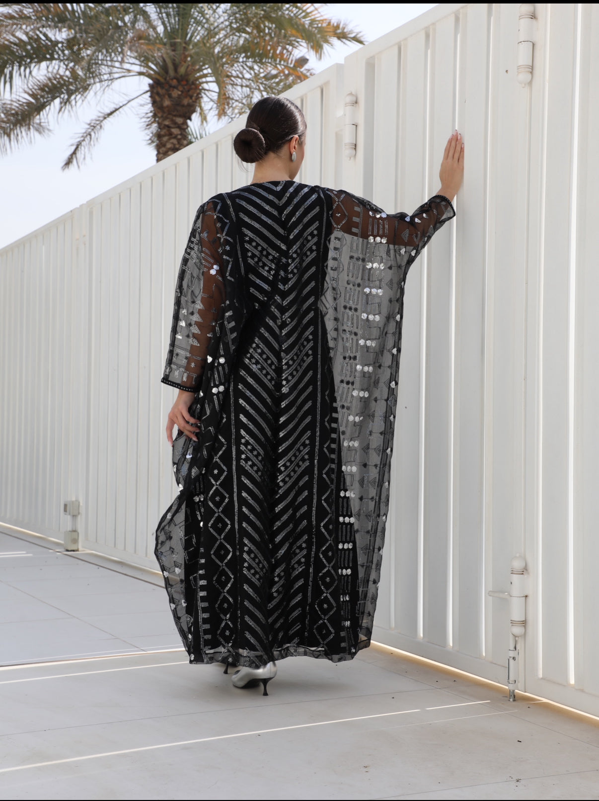 26/003 Black Sparkle